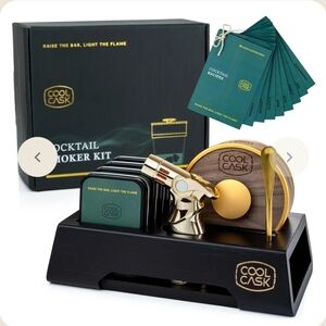 NWT Cool Cask Cocktail Smoker Kit with Gold and Black Accents